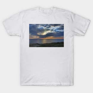 Sunsetting on Widemouth Bay T-Shirt